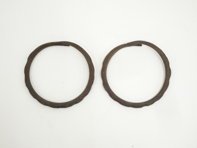  釜師　高木治良兵衛造　万代屋形釜（共箱）